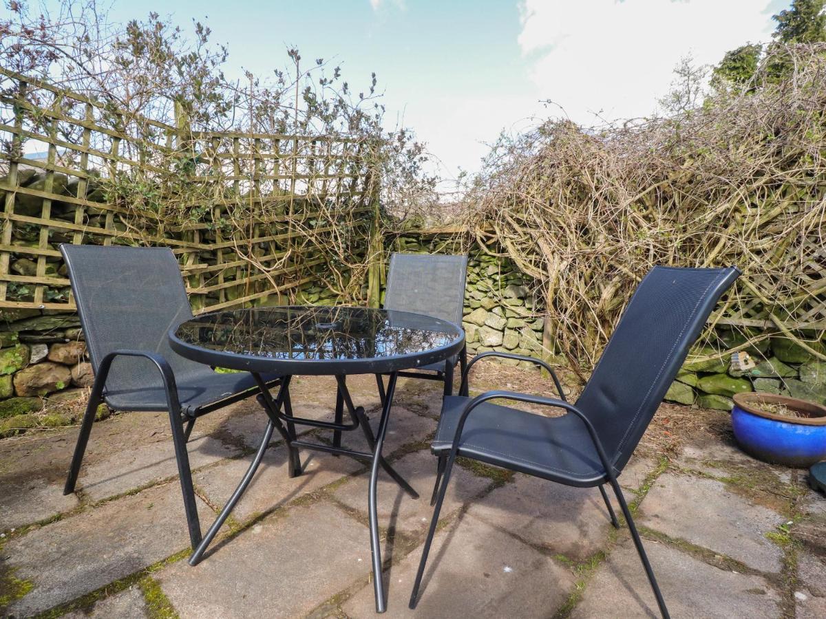 Beehive Cottage Bentham Екстериор снимка